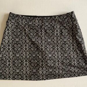 TRANQUILITY Women's Athletic Skort EUC Size Small